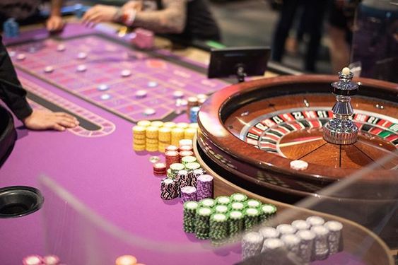 Baccarat games are popular among gamblers.